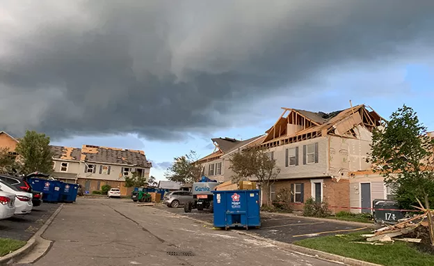High Wind Shingle Crease and Blow-Off Restoration